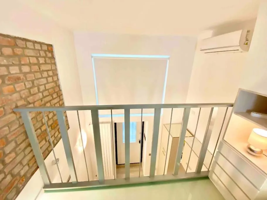 Loft Incantevole A Pochi Passi Dal Centro ميلان شقة