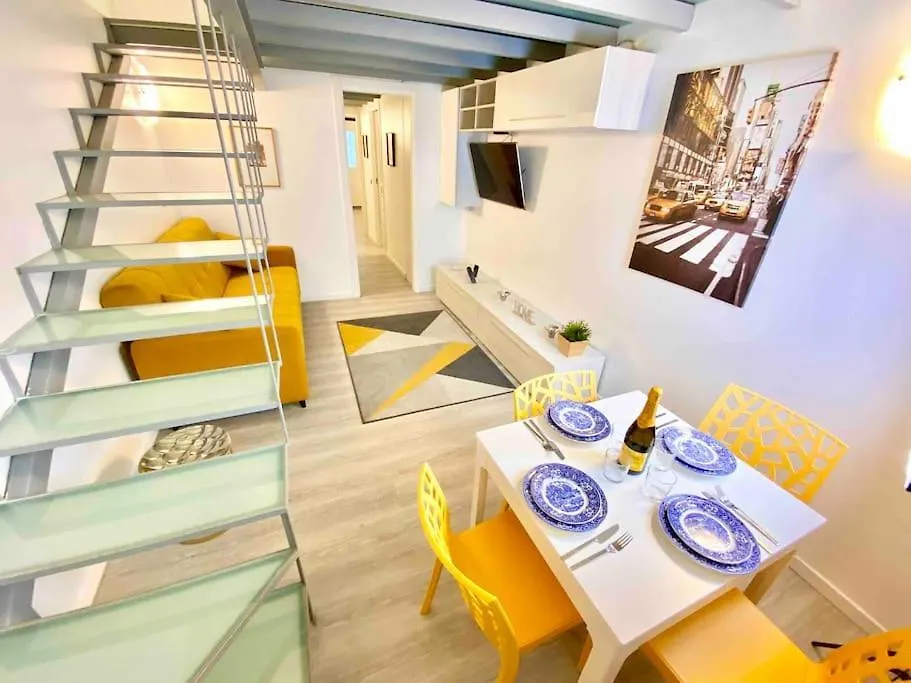 Loft Incantevole A Pochi Passi Dal Centro Milan 0*,  Italy